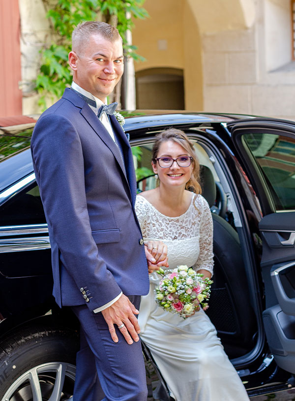 Autohaus Schön – Hochzeitsauto